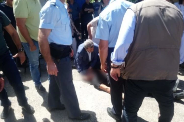 O Πολάκης έδωσε πρώτες βοήθειες σε άνδρα που έπαθε κρίση επιληψίας